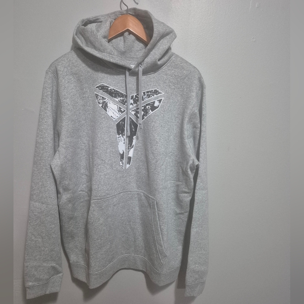 Nike Kobe Bryant 24 Statue Unveil Gray Hoodie Men's Size XL - Picture 3 of 5